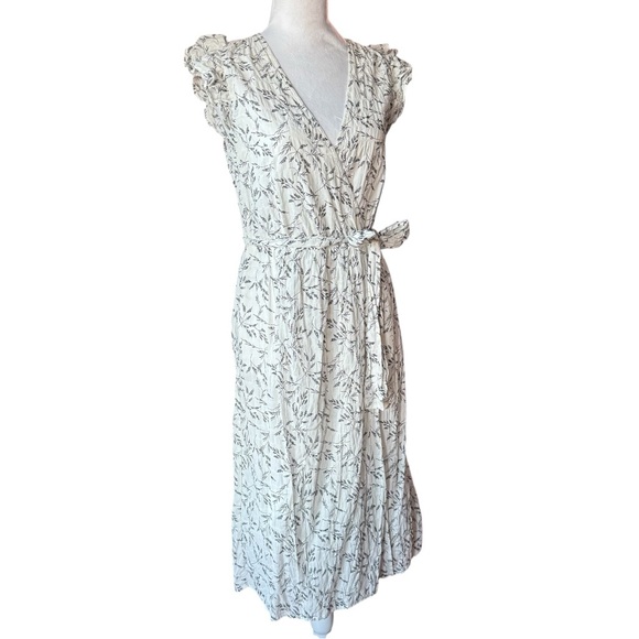 A New Day White Black Floral Wrap Midi Dress Ruffle Sleeves - Picture 2 of 9